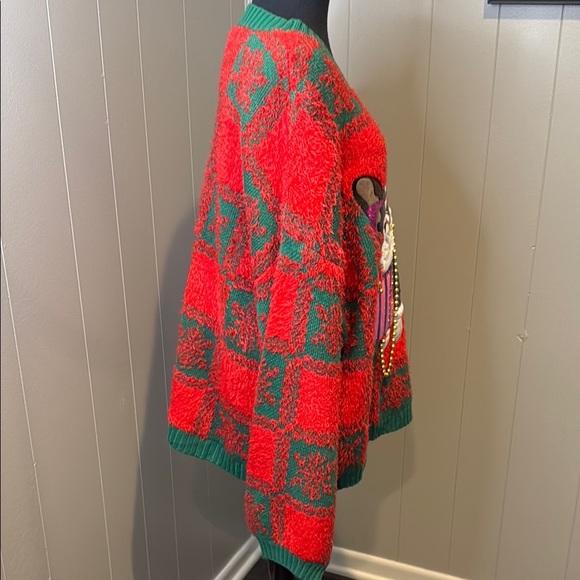 Holiday Time Women’s 2X 20W/22W Red and Green Dog Sweater - Picture 4 of 5